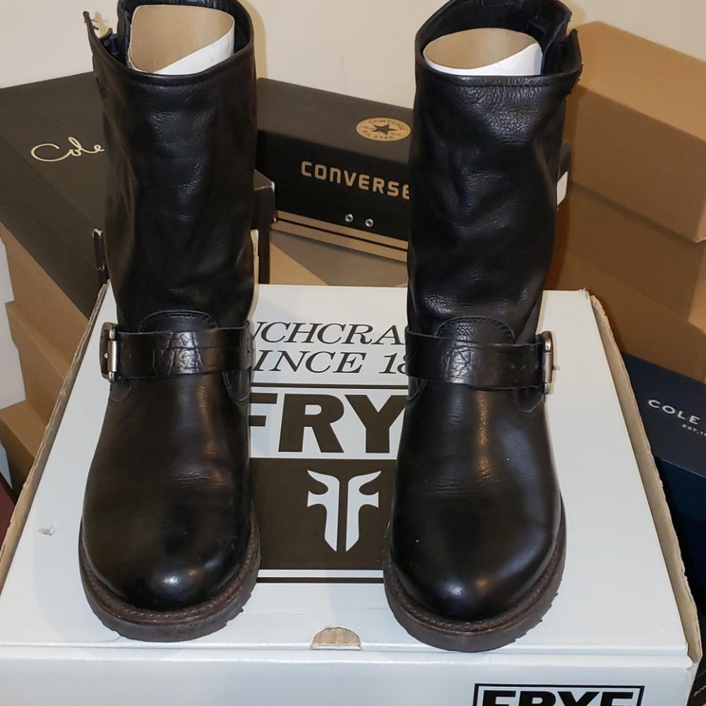 FRYE Boots Veronica
